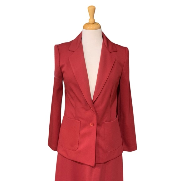 NWT Devon dark red vintage blazer and skirt set with matching belt size 8/10 - Picture 6 of 15